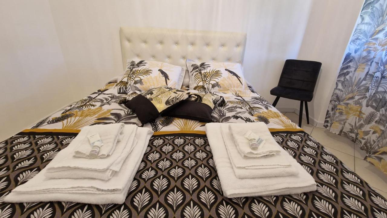 Relax In Trastevere Rome - Independent Apartment エクステリア 写真